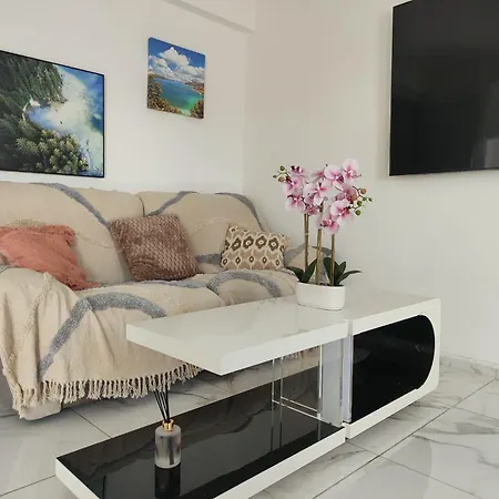 Spacieux 3 Et Balcon Apartmán *