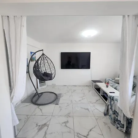 Spacieux 3 Et Balcon * Nice